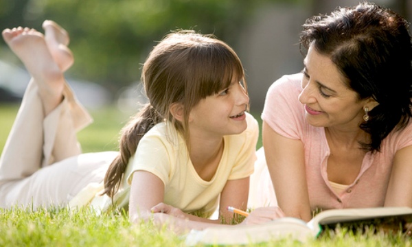 Enseñar a leer a un niño