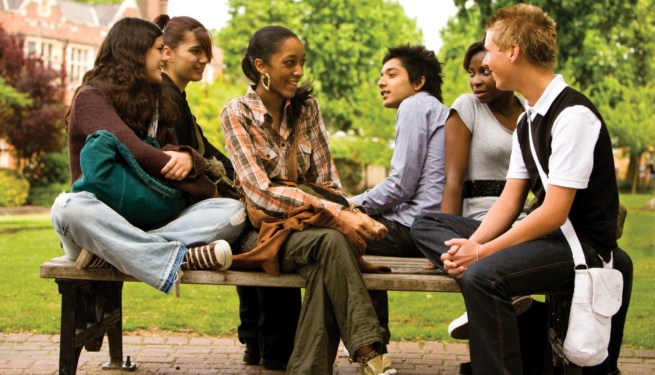 Beca estudios de postgrado Mutua Madrileña 2012