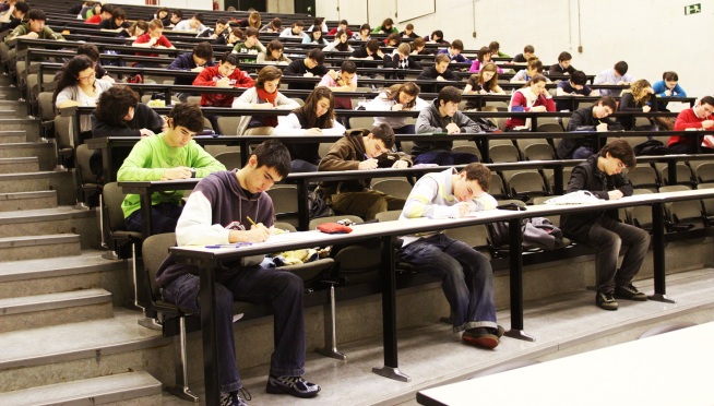 El MEC convoca 950 becas para Formación del Profesorado Universitario