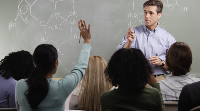 Beca de movilidad internacional para profesores doctorados en Chile