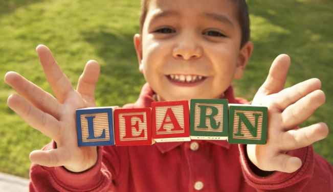 Beneficios de ser bilingüe para el cerebro