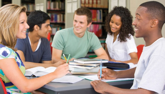 Grupos de conversación para practicar inglés